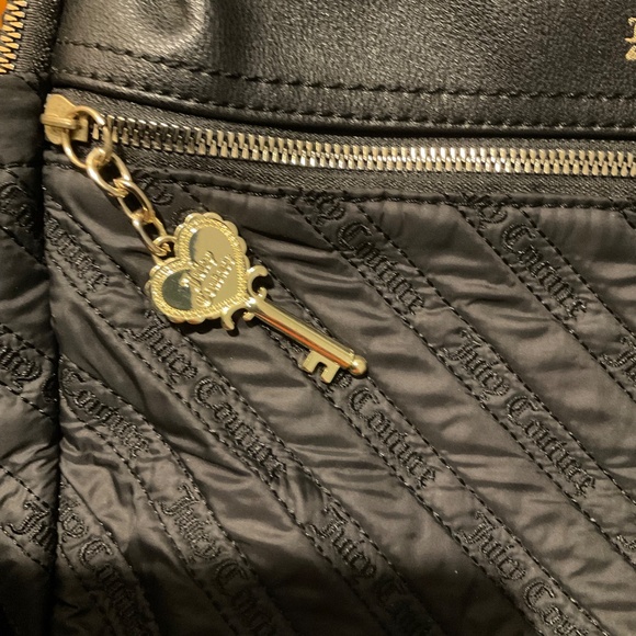 Juicy Couture Rare Cloud Nine Black Quilted Laptop Sleeve Backpack - Picture 3 of 7